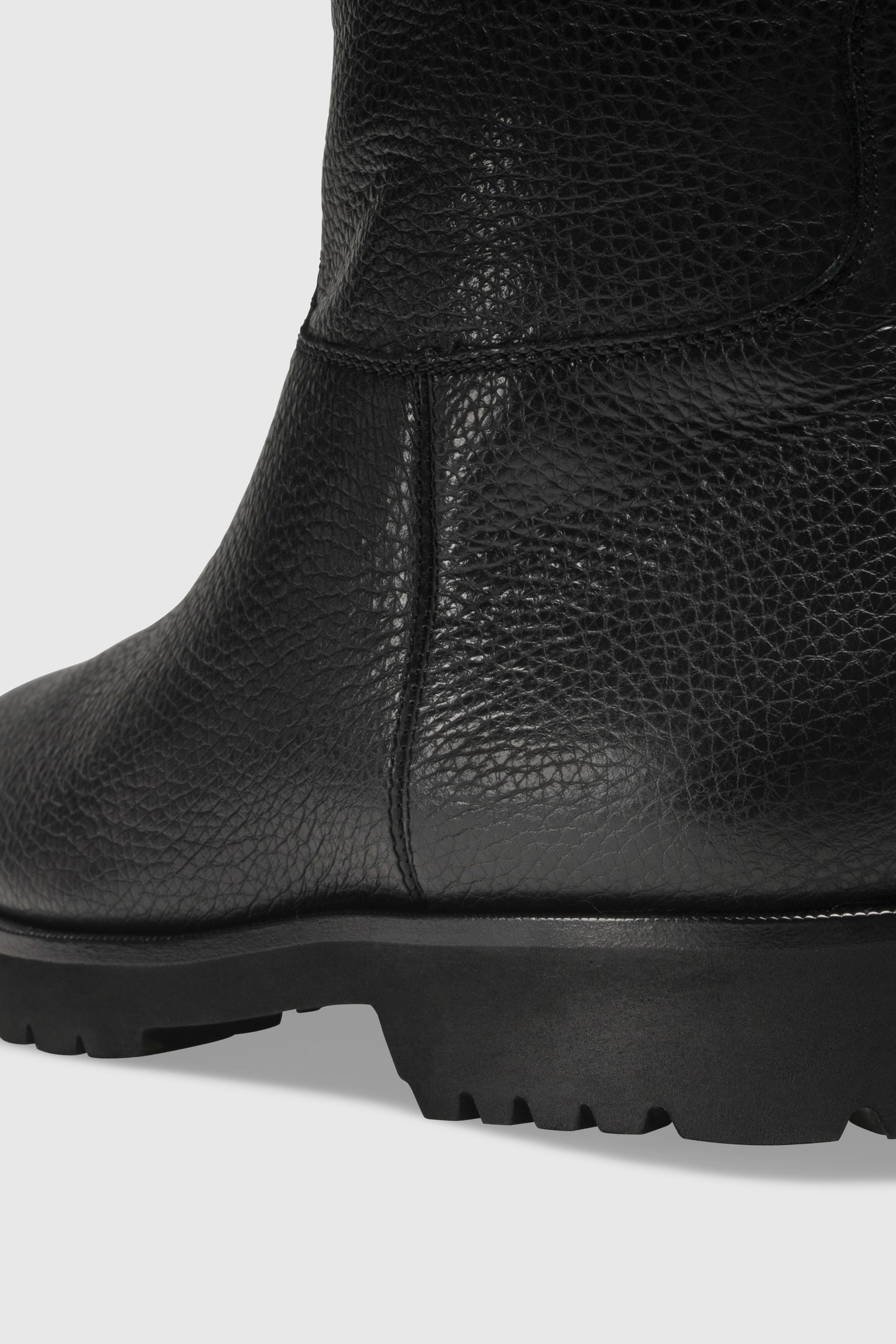Ankle boots 7334 Eureka Black Shearling Beige