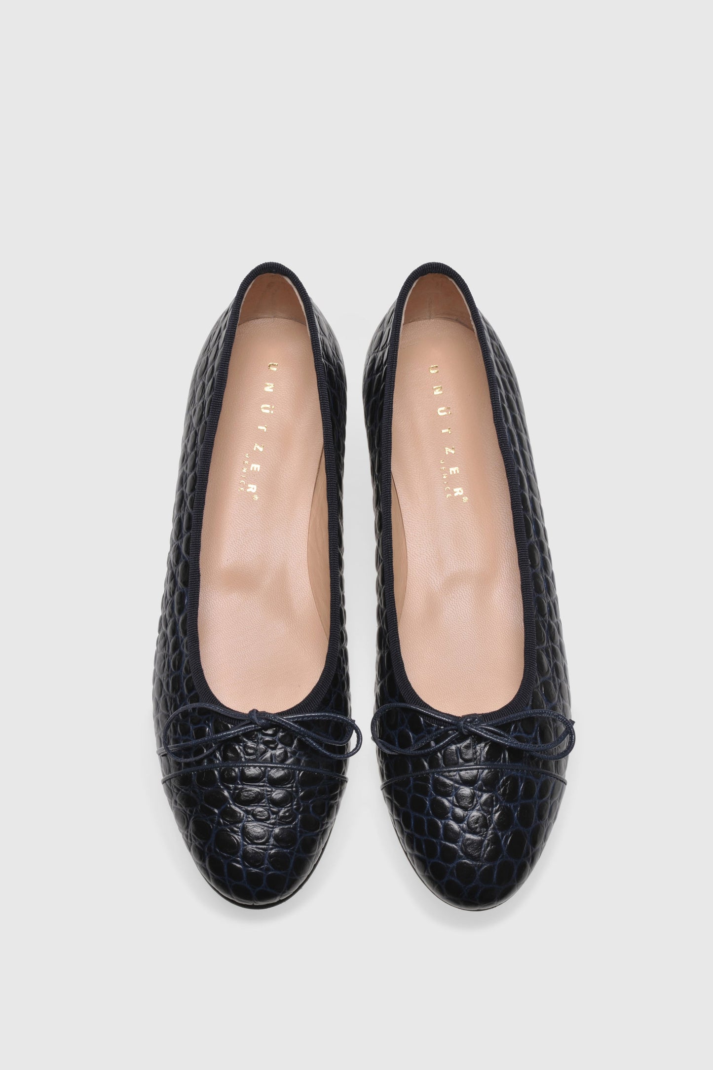 Ballerina 963 Embossed Leather