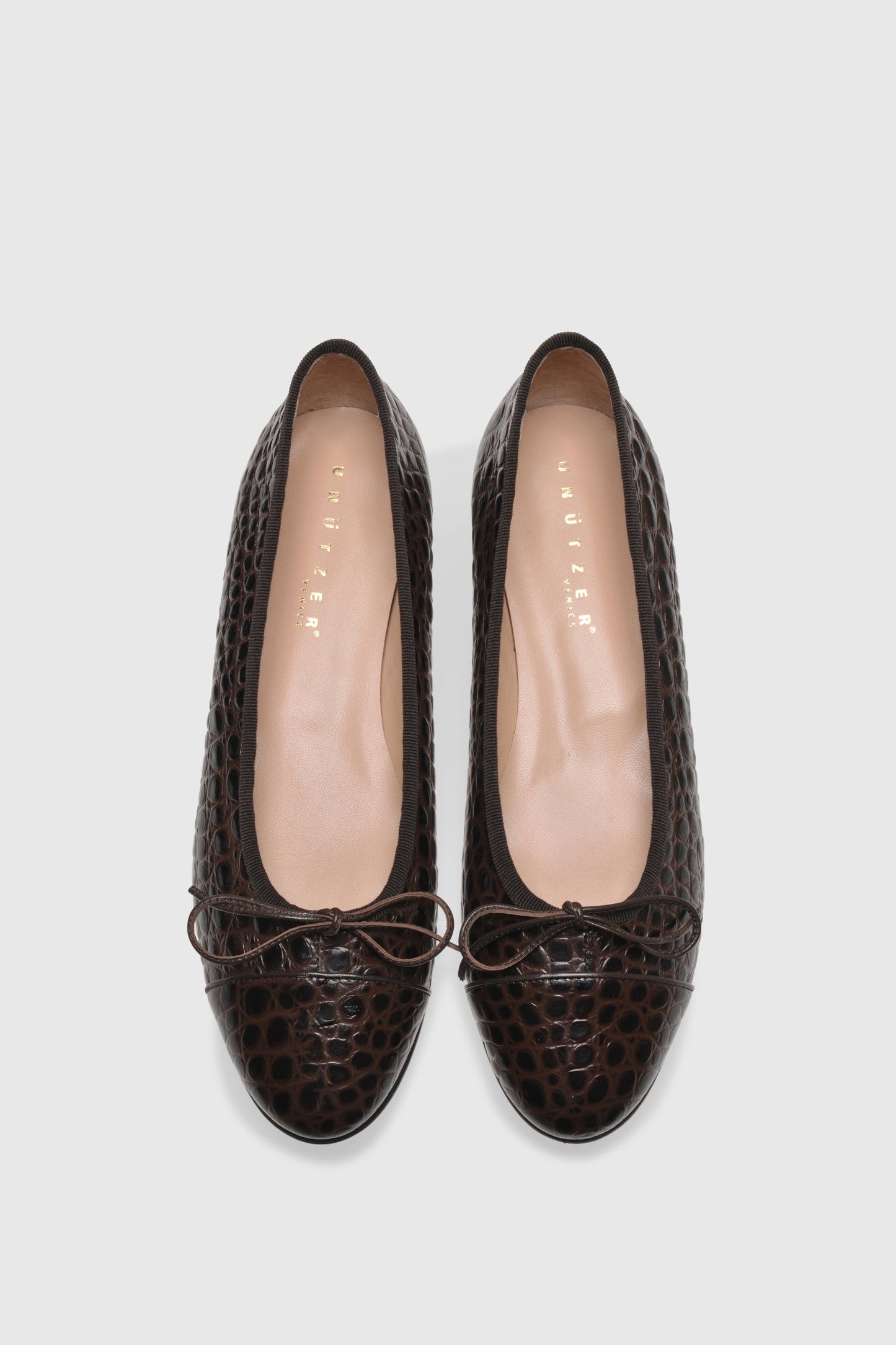 Ballerina 963 Embossed Leather