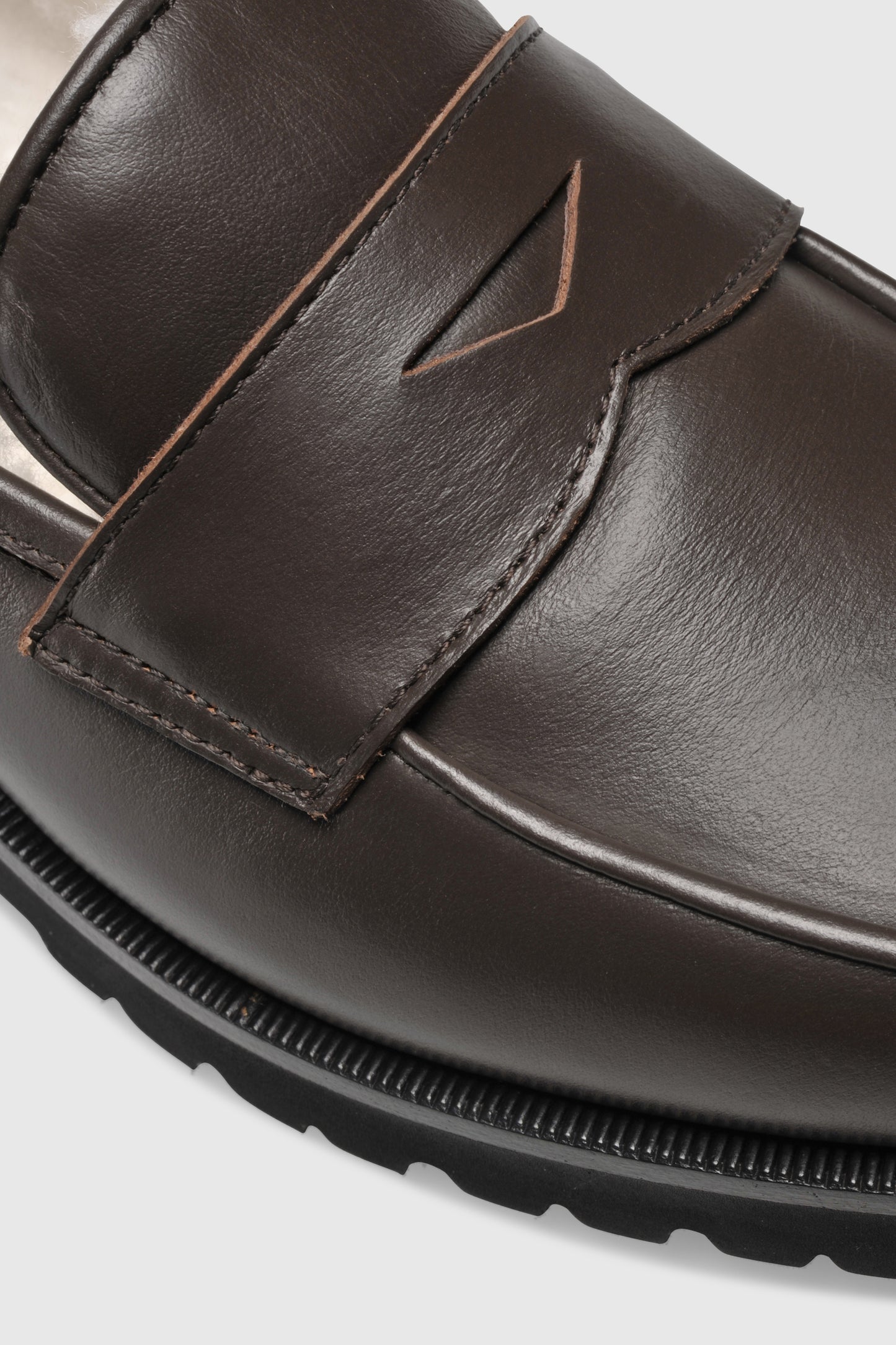 Loafer 1471 Vitello Chocolate Shearling Beige