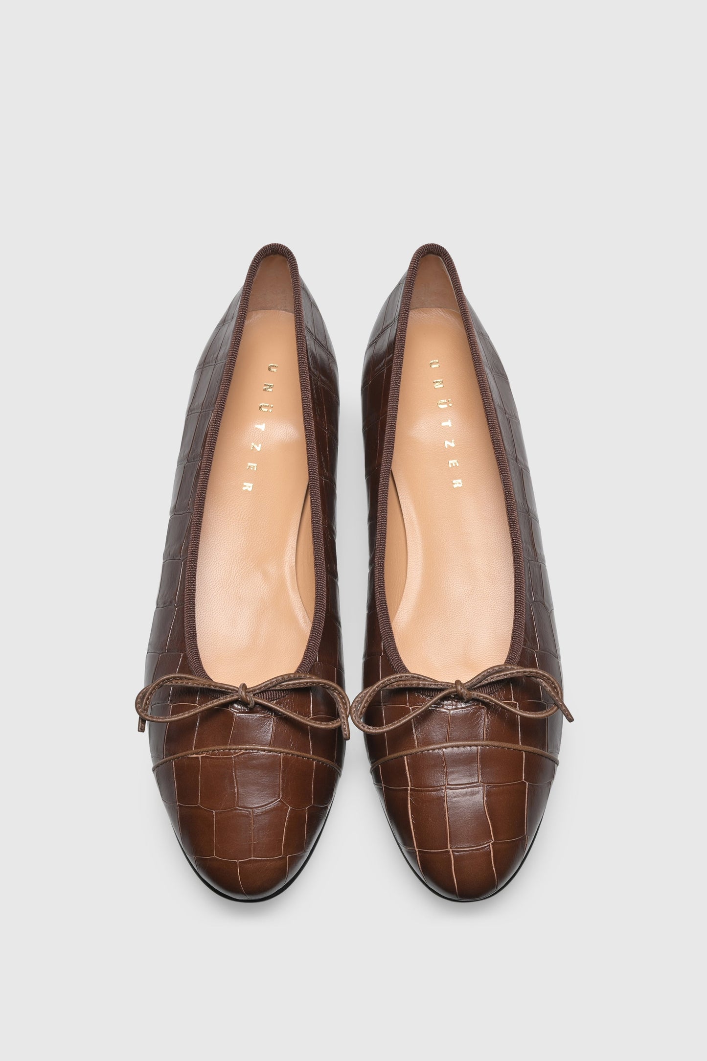 Ballerina 963 Embossed Leather