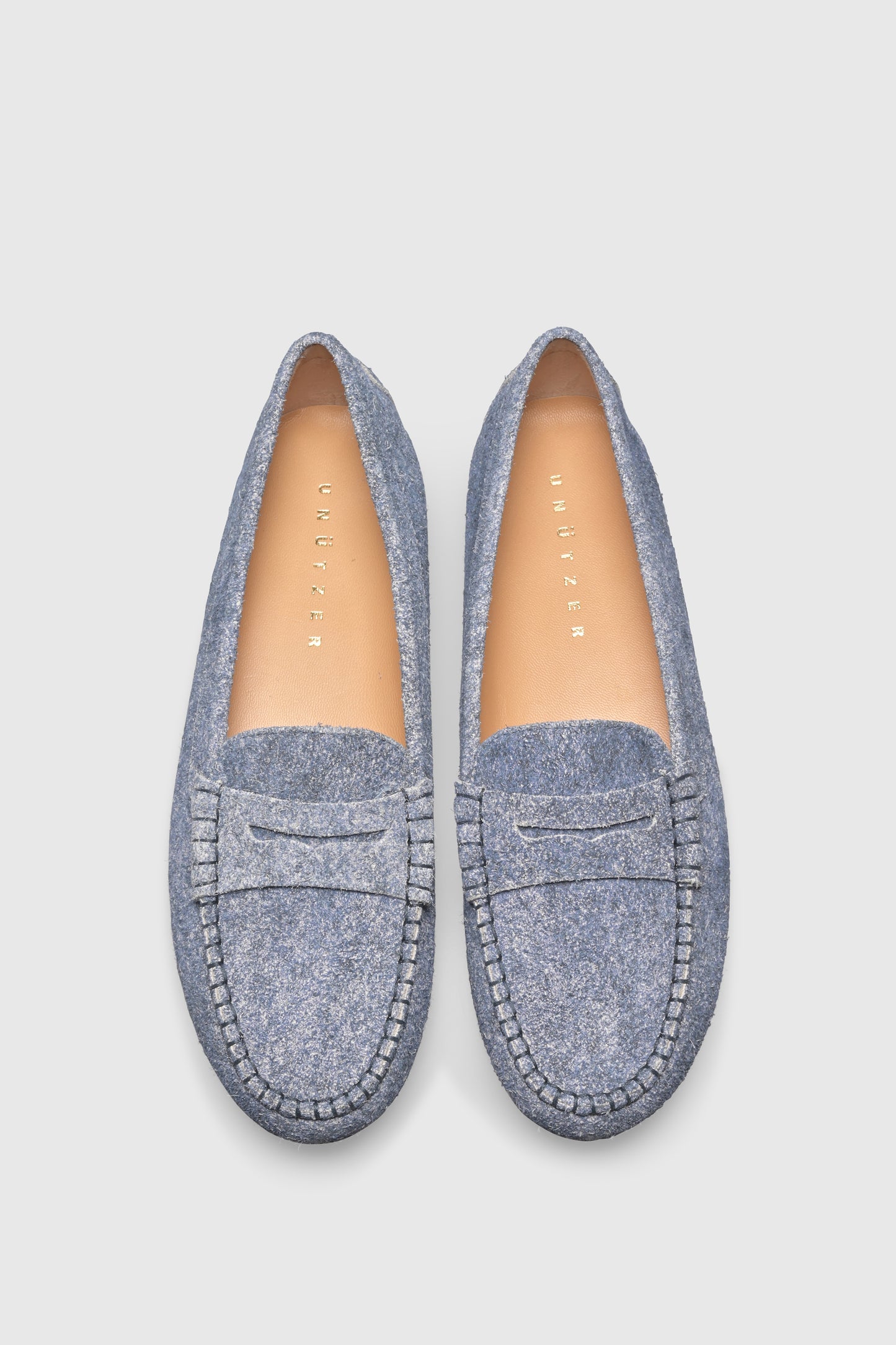 Loafer 1490 Fuzzy Velour Light Blue