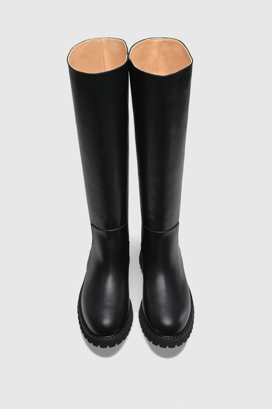 Boot 9472