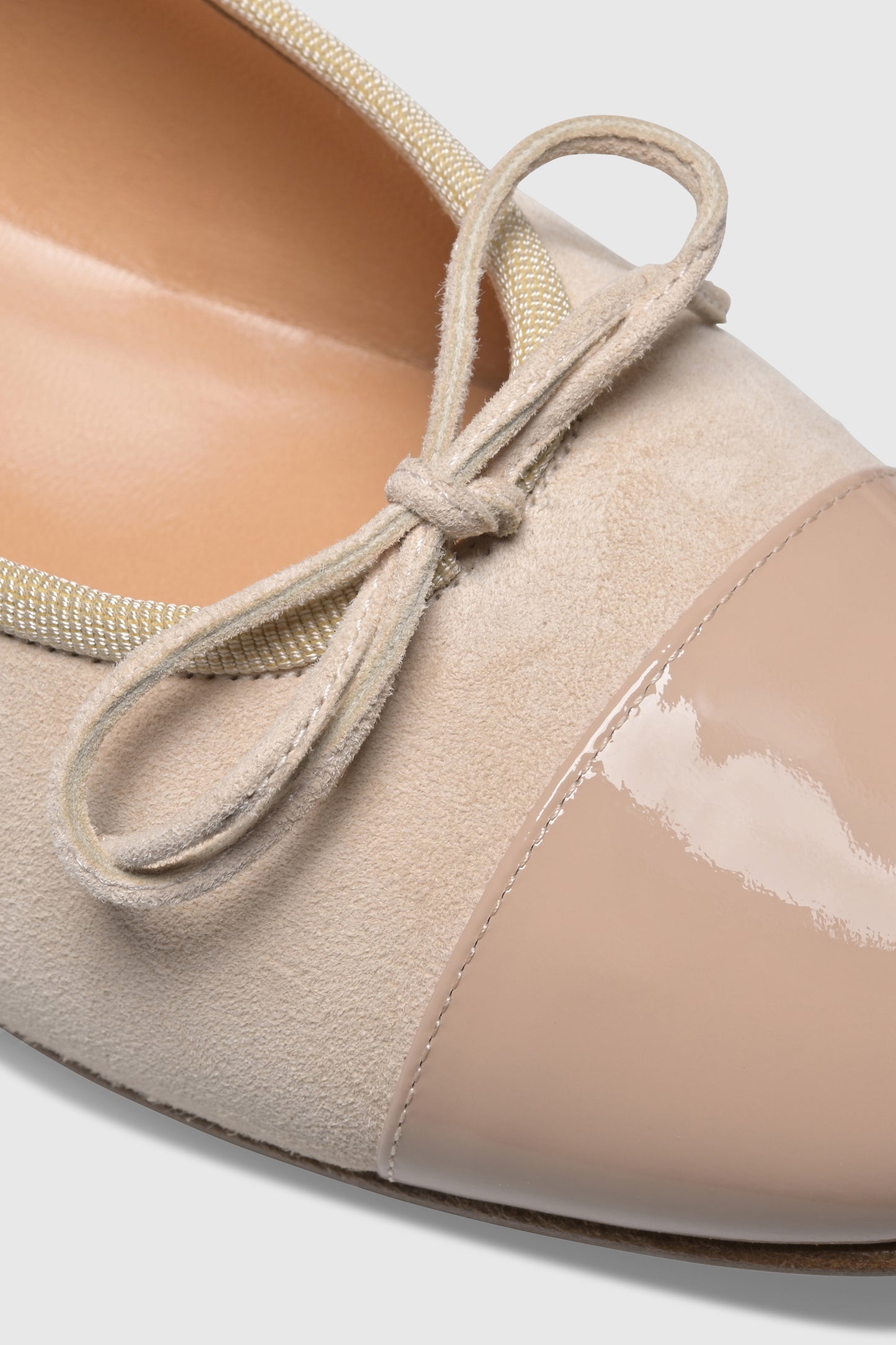 Ballerina 963 Camoscio Vernice Latte