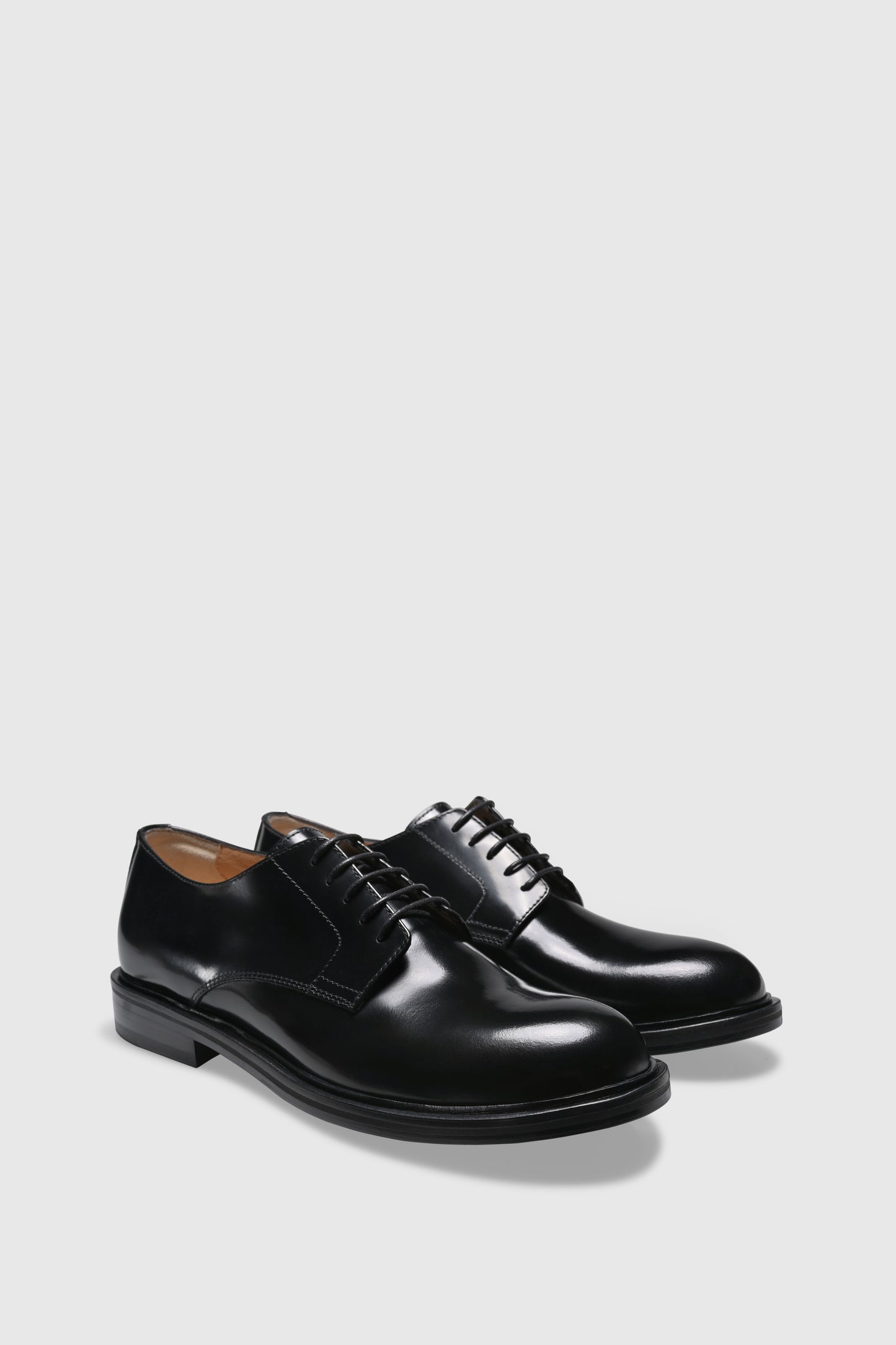 Lace up 9534 Spazzolato Black