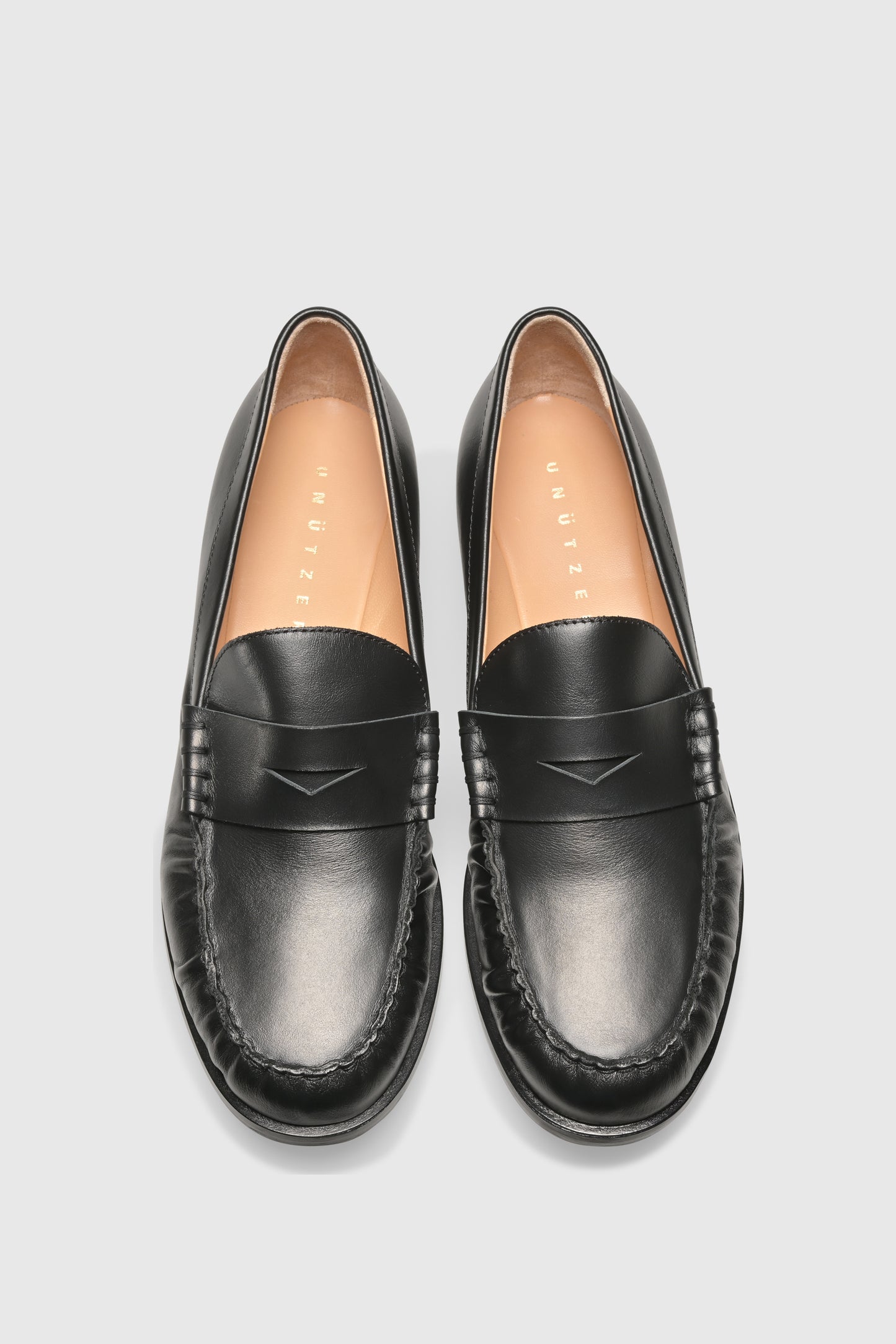 Loafer 9538 Vitello Black