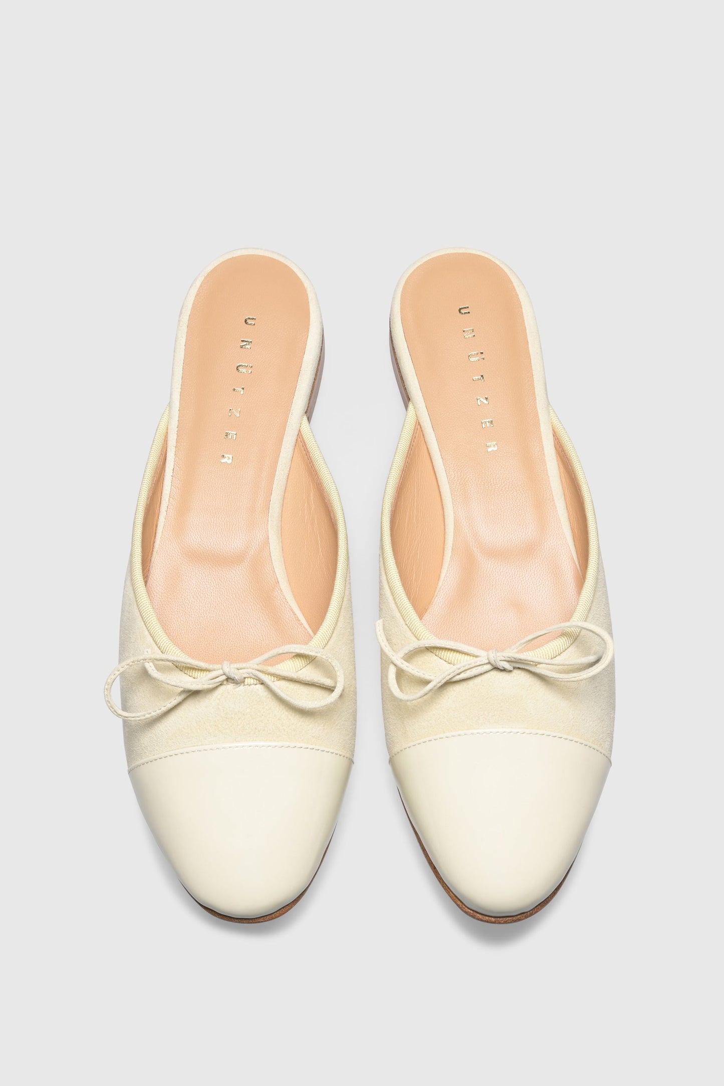 Mules 9405