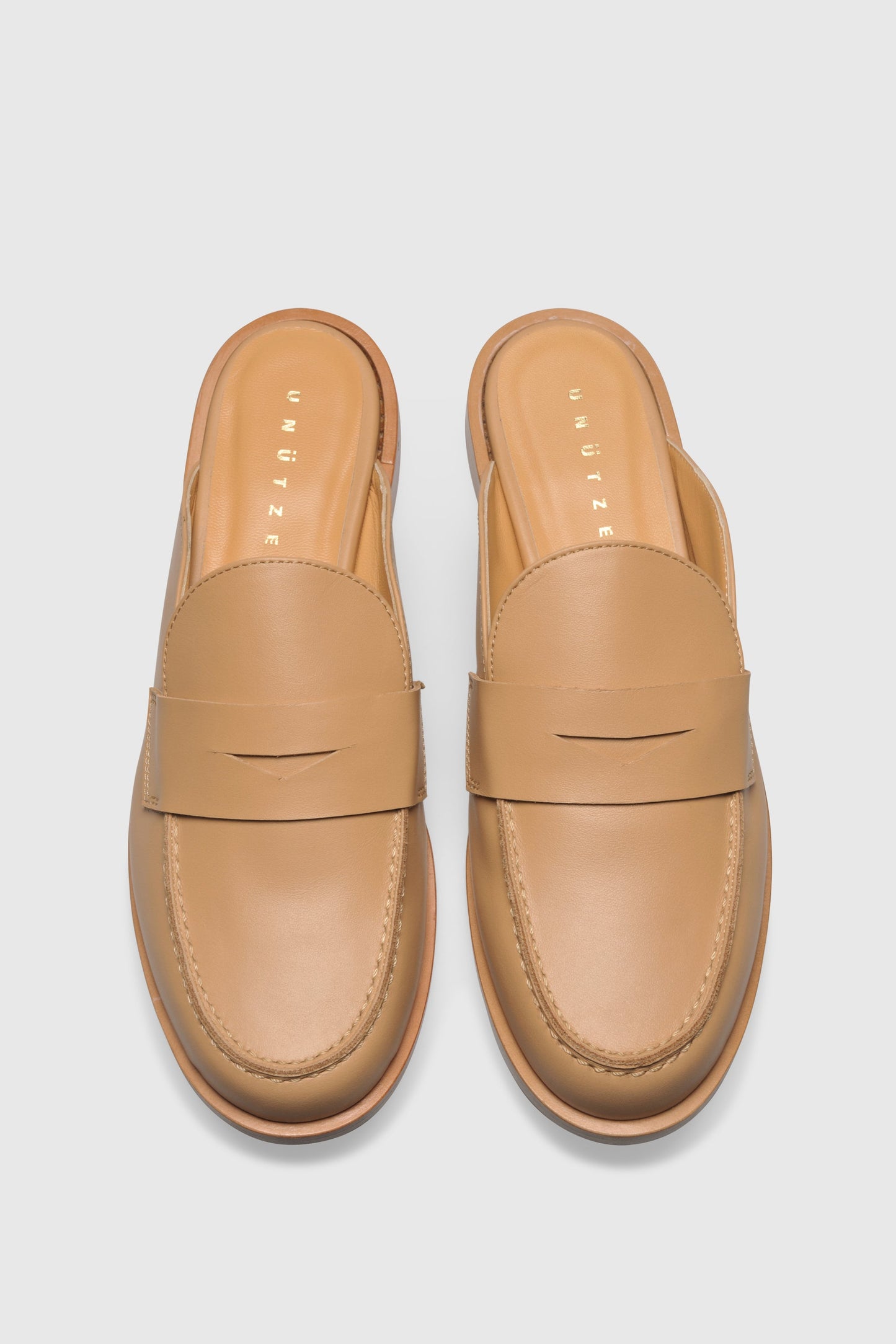 Mules 9408