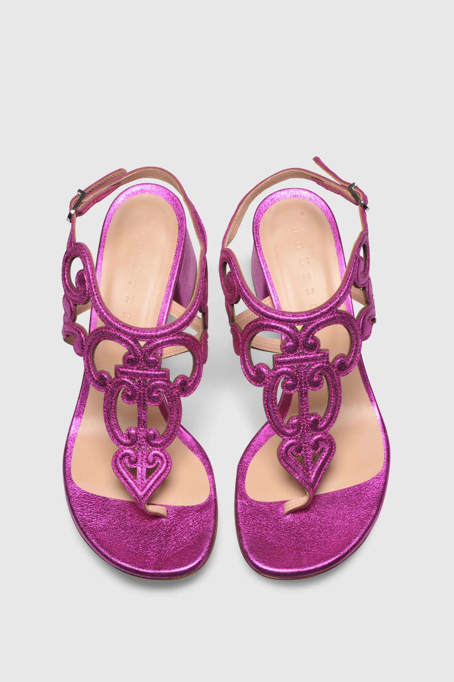 Sandal 8818