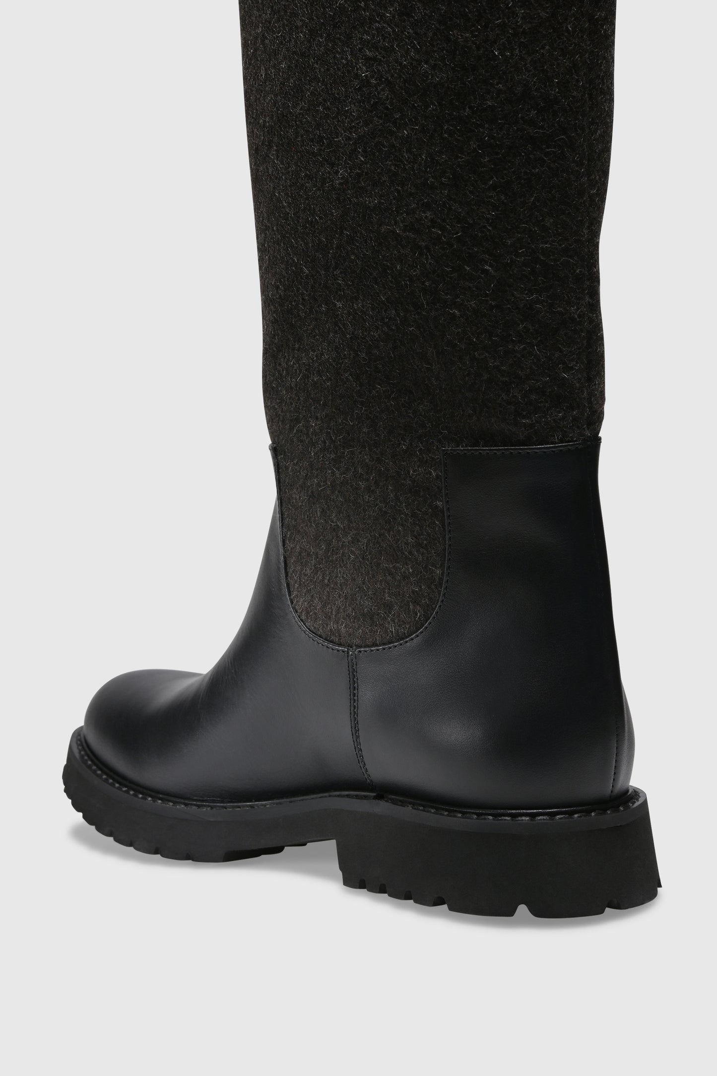 Boot 9470