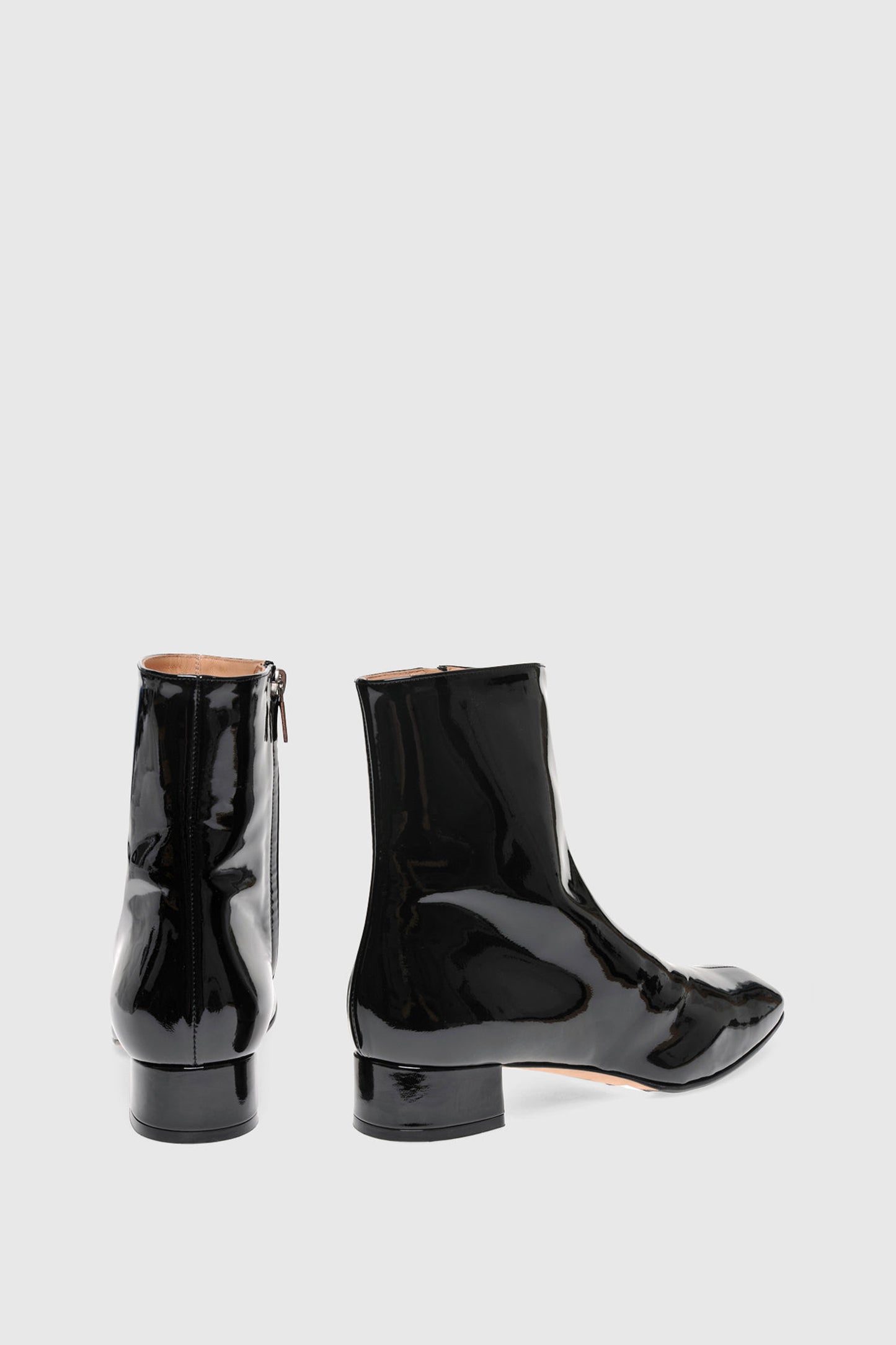 Ankle boots 9076 Black Vernice