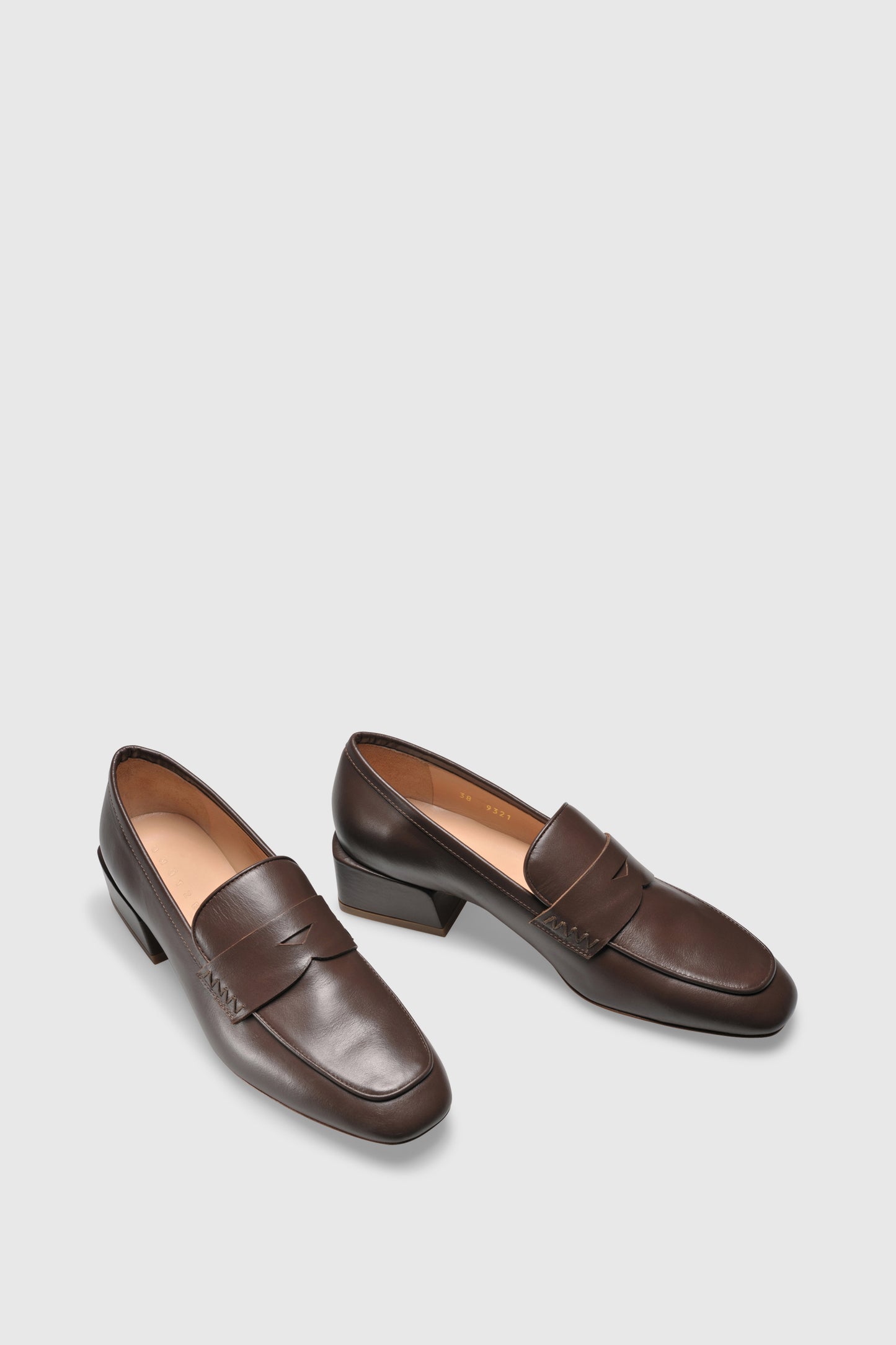 Loafer 9321 Vitello Tobacco